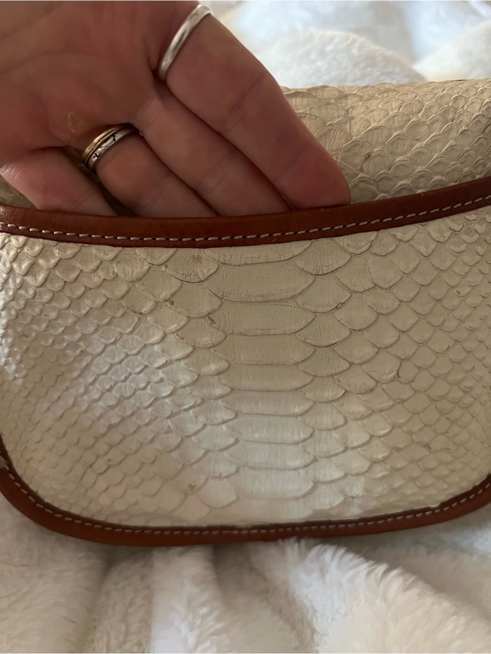 Dooney Crossbody Saddle Bag Vintage Embossed Cream/Bone white w/Brown Trim - Picture 4 of 16